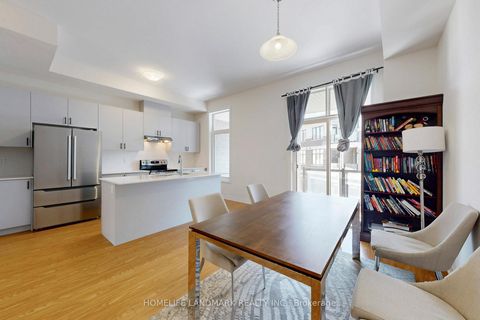 Photo 4 at 17 Kahshe Lane, Rural Richmond Hill, Richmond Hill