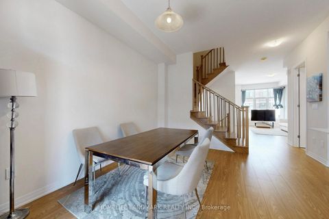 Photo 5 at 17 Kahshe Lane, Rural Richmond Hill, Richmond Hill