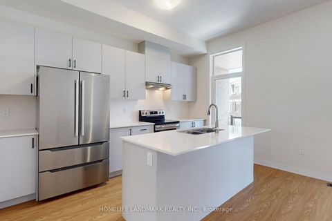 Photo 7 at 17 Kahshe Lane, Rural Richmond Hill, Richmond Hill