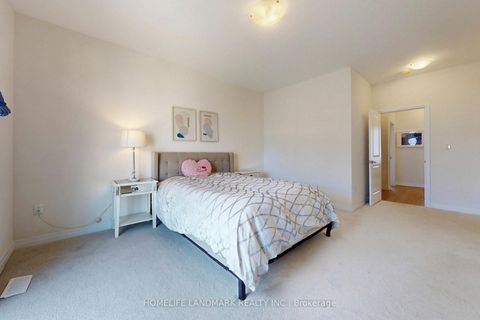 Photo 19 at 17 Kahshe Lane, Rural Richmond Hill, Richmond Hill