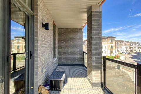 Photo 43 at 17 Kahshe Lane, Rural Richmond Hill, Richmond Hill