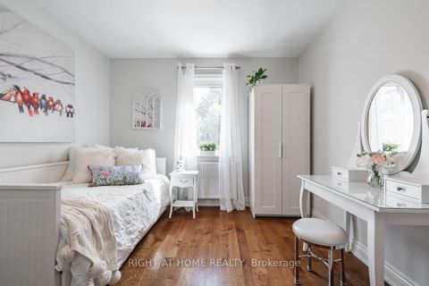 Photo 17 at 205 Prince Edward Drive S, Queensway, Toronto