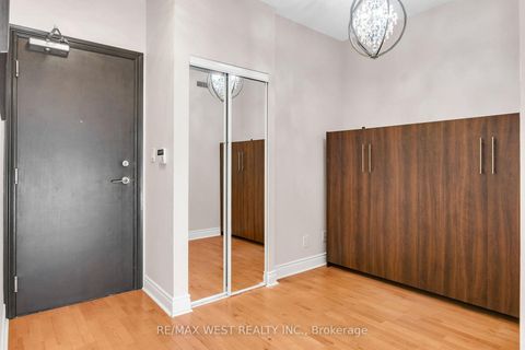 Photo 2 at 701 - 1105 Leslie Street, Don Mills, Toronto