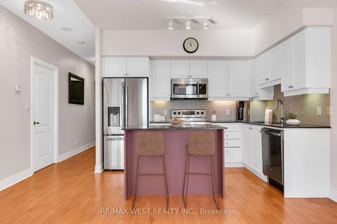 Photo 7 at 701 - 1105 Leslie Street, Don Mills, Toronto