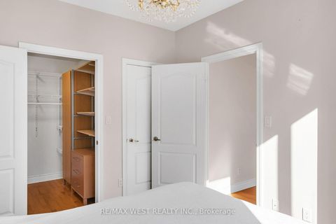 Photo 10 at 701 - 1105 Leslie Street, Don Mills, Toronto