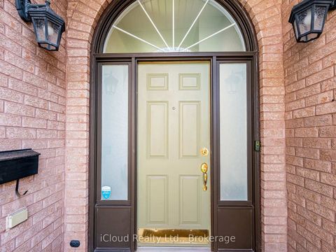 Photo 5 at 16 - 1100 Queens Avenue, CP College Park, Oakville