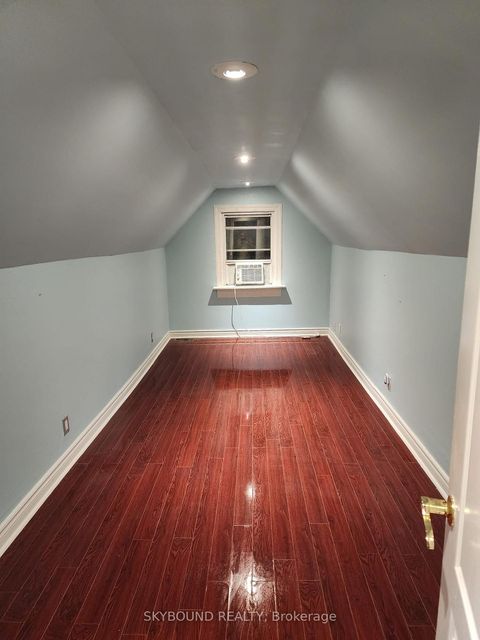 Photo 12 at 837 Gladstone Avenue, Junction, Toronto Photo 12 at 837 Gladstone Avenue, Junction, Toronto