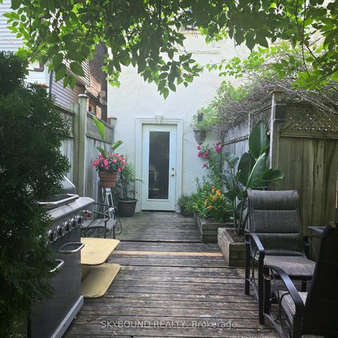 Photo 21 at 837 Gladstone Avenue, Junction, Toronto