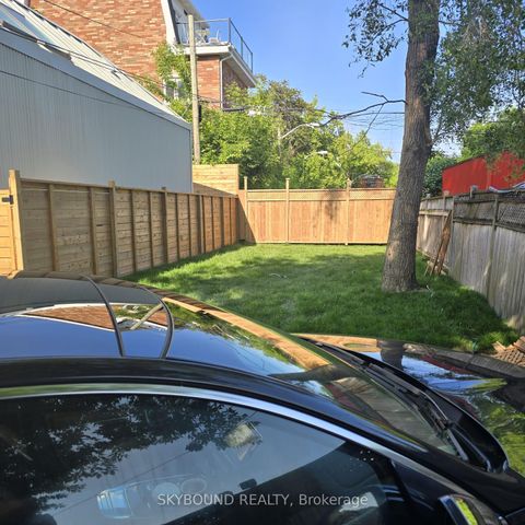 Photo 26 at 837 Gladstone Avenue, Junction, Toronto Photo 26 at 837 Gladstone Avenue, Junction, Toronto