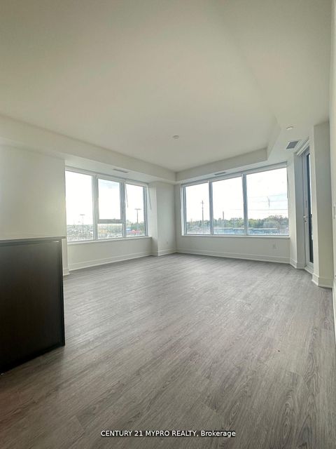 Photo 15 at 311 - 185 Deerfield Road, Central Newmarket, Newmarket