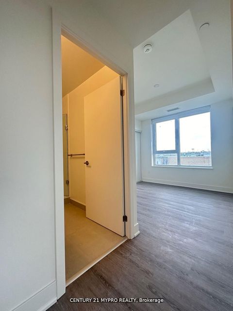 Photo 17 at 311 - 185 Deerfield Road, Central Newmarket, Newmarket