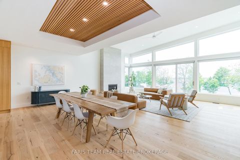 Photo 11 at 202 Kempenfelt Drive, North Shore, Barrie