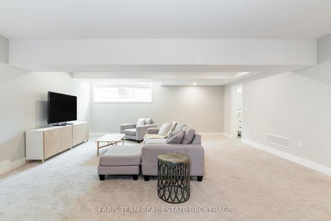 Photo 32 at 202 Kempenfelt Drive, North Shore, Barrie