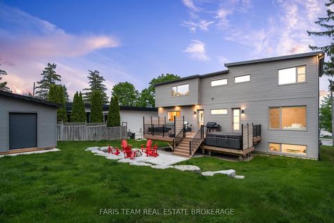 Photo 45 at 202 Kempenfelt Drive, North Shore, Barrie