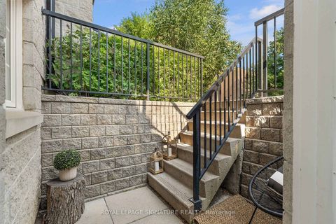 Photo 3 at 107 - 262 St Helens Avenue, Dufferin Grove, Toronto