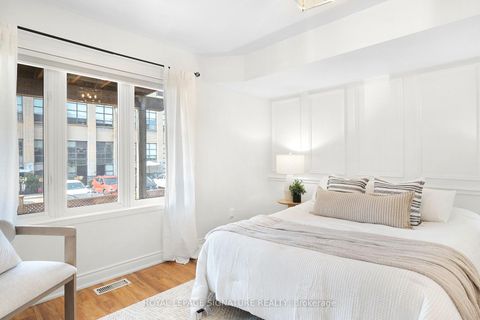 Photo 25 at 107 - 262 St Helens Avenue, Dufferin Grove, Toronto