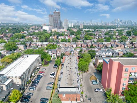 Photo 38 at 107 - 262 St Helens Avenue, Dufferin Grove, Toronto