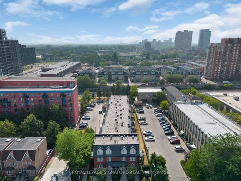 Photo 40 at 107 - 262 St Helens Avenue, Dufferin Grove, Toronto