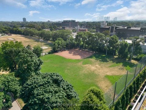Photo 43 at 107 - 262 St Helens Avenue, Dufferin Grove, Toronto
