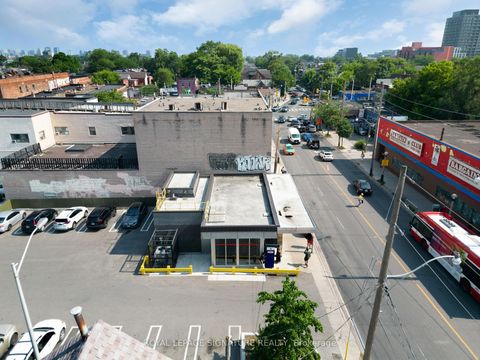 Photo 45 at 107 - 262 St Helens Avenue, Dufferin Grove, Toronto