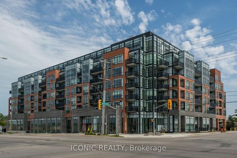 Photo 1 at 107 - 681 Yonge Street, Painswick South, Barrie Photo 1 at 107 - 681 Yonge Street, Painswick South, Barrie
