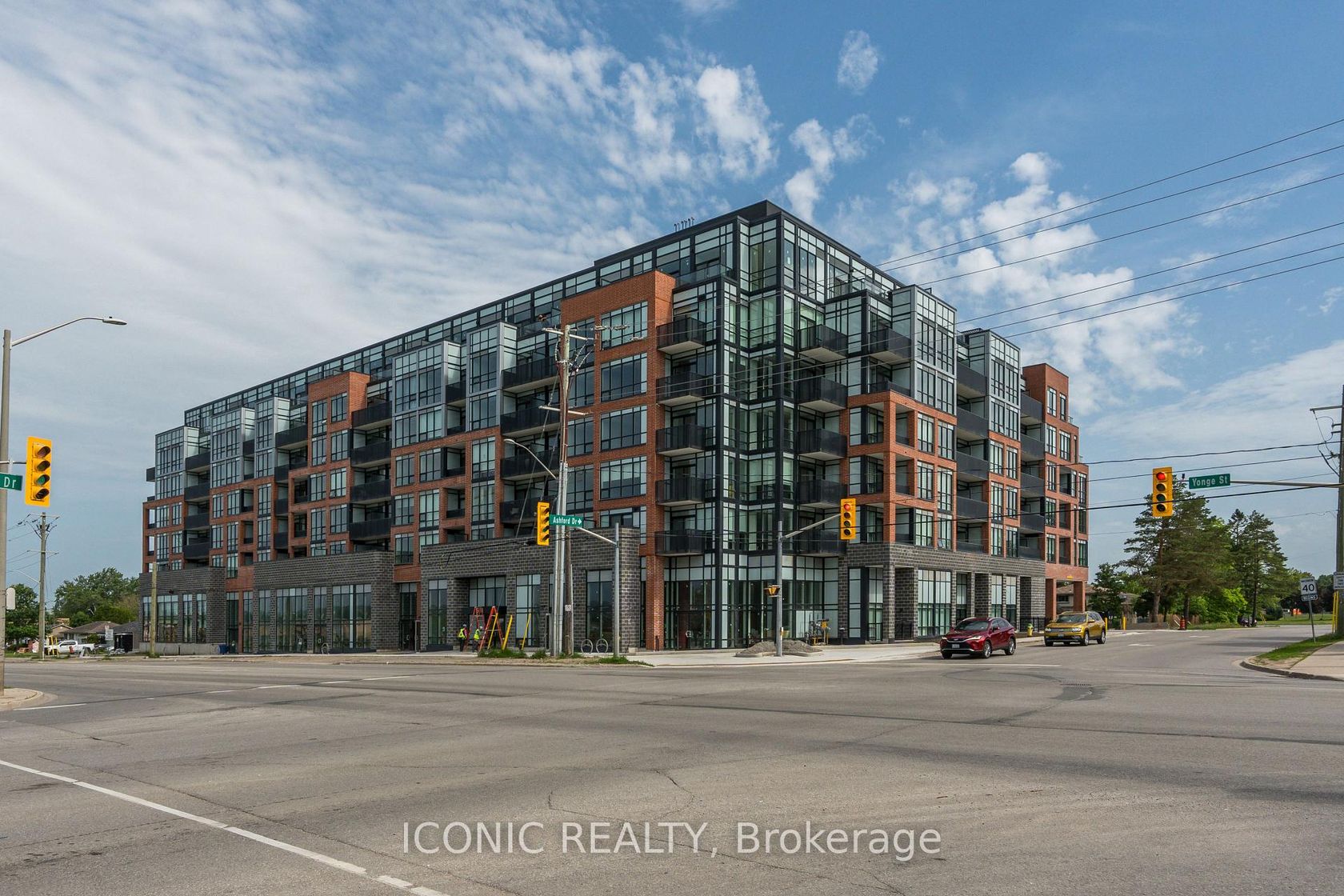 107 - 681 Yonge Street, Painswick South, Barrie photo number 2