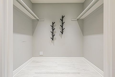 Photo 15 at 43 BARCLAY Road, Clanton Park, Toronto