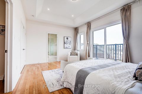 Photo 29 at 10 Caine Street, Rural Richmond Hill, Richmond Hill