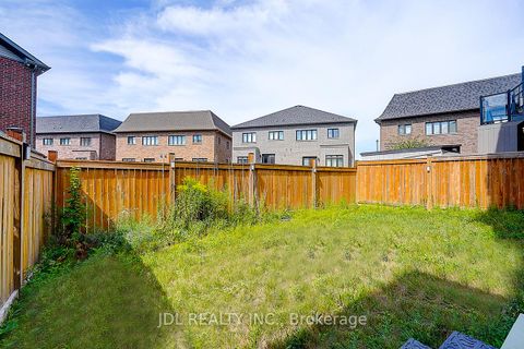 Photo 44 at 10 Caine Street, Rural Richmond Hill, Richmond Hill