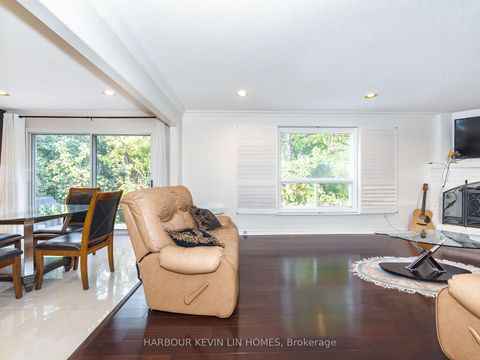 Photo 26 at 25 Pearl Gate Court, Doncrest, Richmond Hill