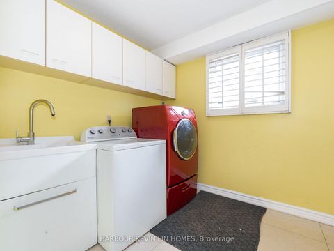 Photo 28 at 25 Pearl Gate Court, Doncrest, Richmond Hill