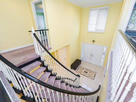 Photo 38 at 25 Pearl Gate Court, Doncrest, Richmond Hill