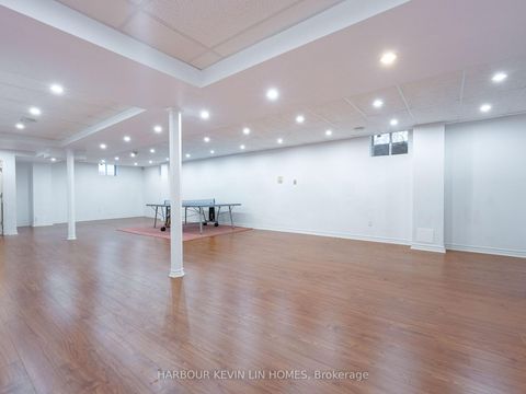 Photo 43 at 25 Pearl Gate Court, Doncrest, Richmond Hill