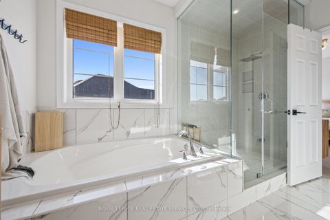 Photo 27 at 234 Polly Drive, GO Glenorchy, Oakville