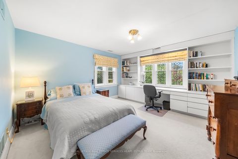Photo 29 at 70 Bessborough Drive, Leaside, Toronto