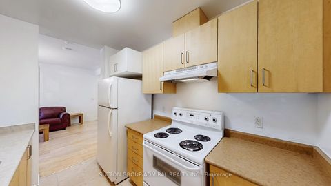 Photo 16 at 303 - 778 Sheppard Avenue W, Bathurst Manor, Toronto Photo 16 at 303 - 778 Sheppard Avenue W, Bathurst Manor, Toronto