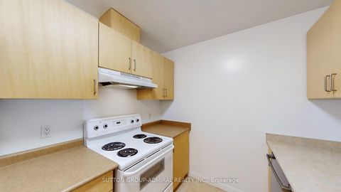 Photo 17 at 303 - 778 Sheppard Avenue W, Bathurst Manor, Toronto