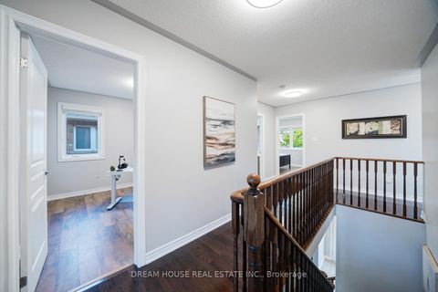 Photo 19 at 20 Heather Drive, Oak Ridges, Richmond Hill