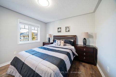 Photo 31 at 20 Heather Drive, Oak Ridges, Richmond Hill