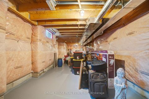 Photo 34 at 20 Heather Drive, Oak Ridges, Richmond Hill