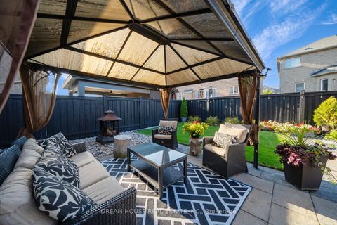 Photo 39 at 20 Heather Drive, Oak Ridges, Richmond Hill