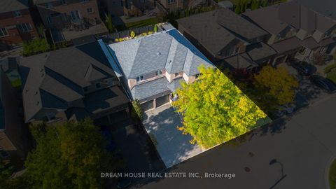 Photo 42 at 20 Heather Drive, Oak Ridges, Richmond Hill