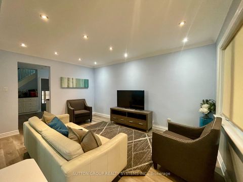 Photo 7 at 1 Elmlea Avenue, Humber Heights, Toronto