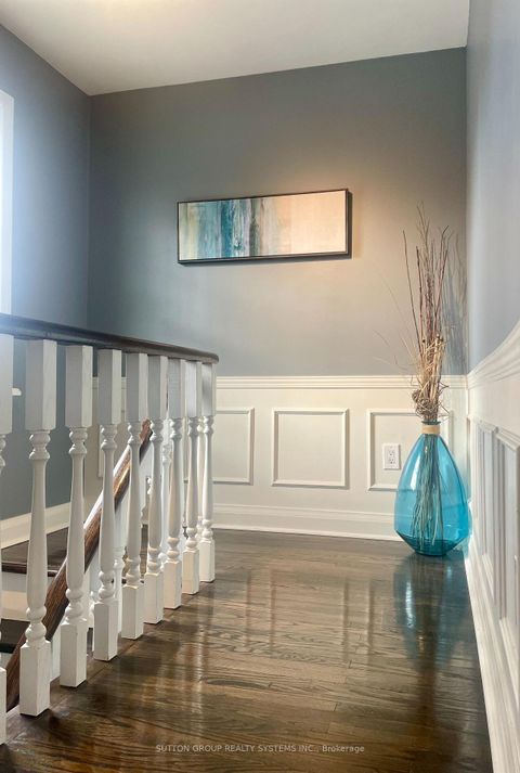Photo 14 at 1 Elmlea Avenue, Humber Heights, Toronto