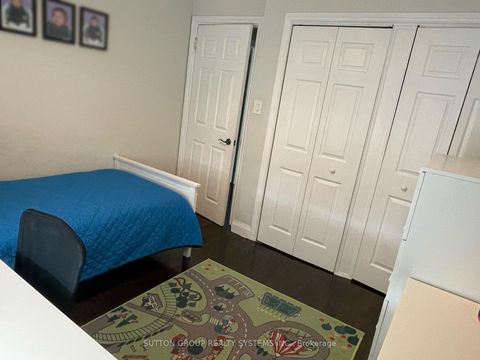 Photo 19 at 1 Elmlea Avenue, Humber Heights, Toronto