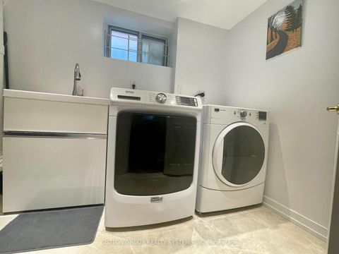 Photo 29 at 1 Elmlea Avenue, Humber Heights, Toronto