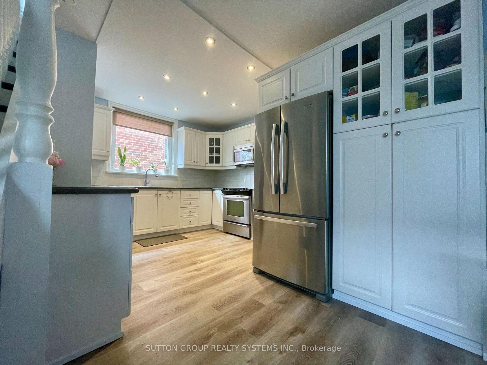 Photo 9 at 1 Elmlea Avenue, Humber Heights, Toronto Photo 9 at 1 Elmlea Avenue, Humber Heights, Toronto