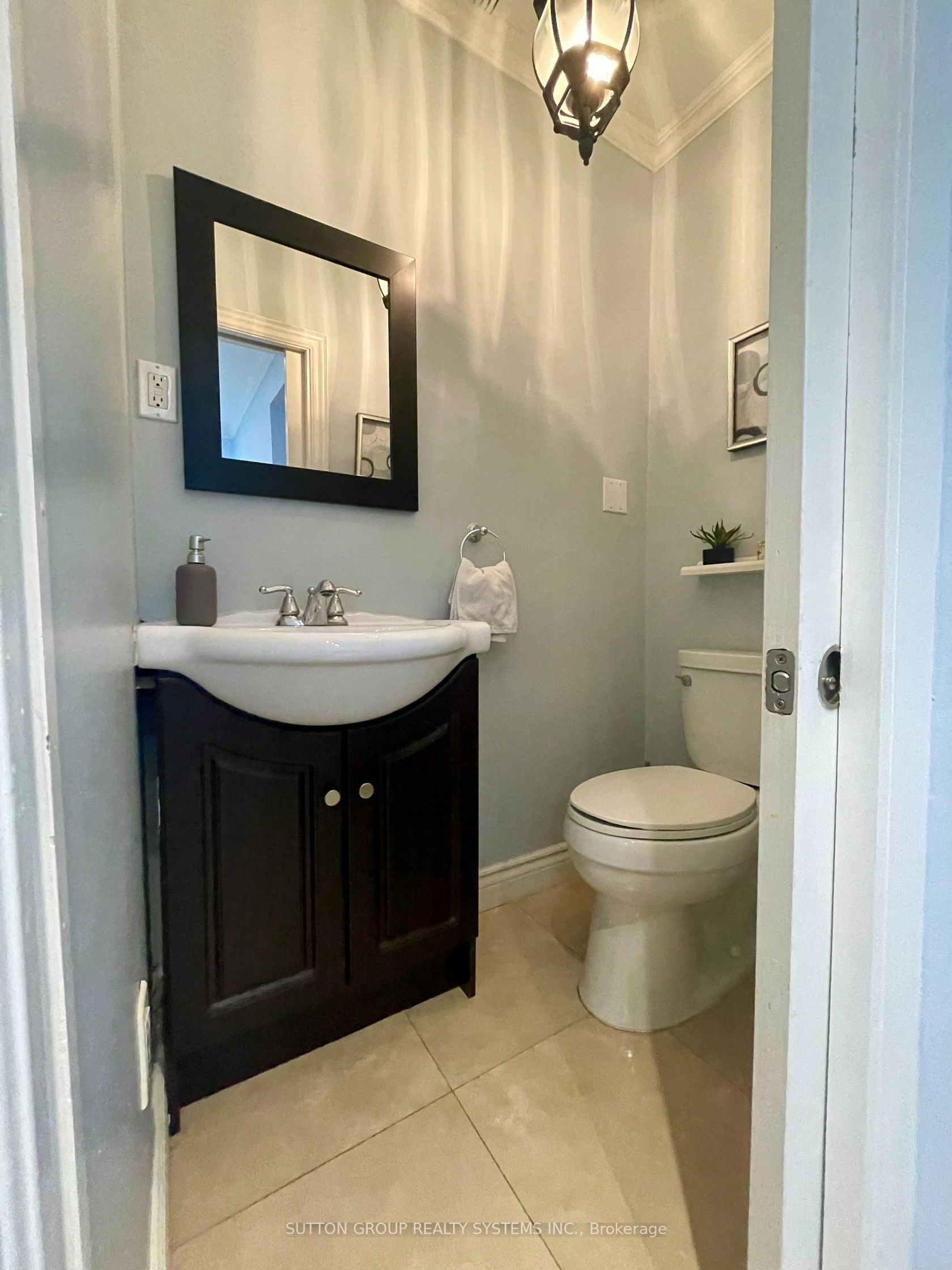 Photo 13 at 1 Elmlea Avenue, Humber Heights, Toronto Photo 13 at 1 Elmlea Avenue, Humber Heights, Toronto