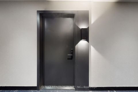 Photo 10 at 301 - 500 Dupont Street, Annex, Toronto