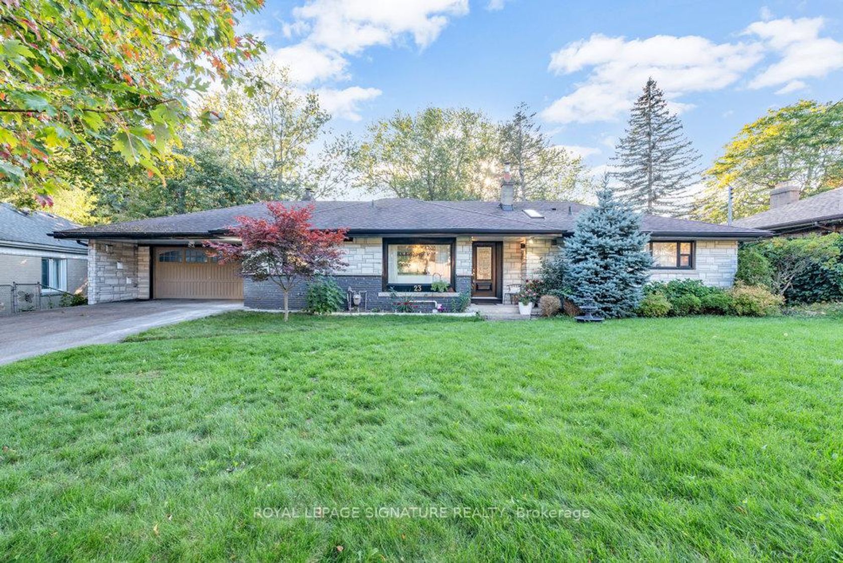 Photo 1 at 23 Burnview Crescent, Woburn, Toronto Photo 1 at 23 Burnview Crescent, Woburn, Toronto